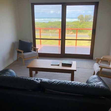Peterborough Beach House Εξωτερικό φωτογραφία