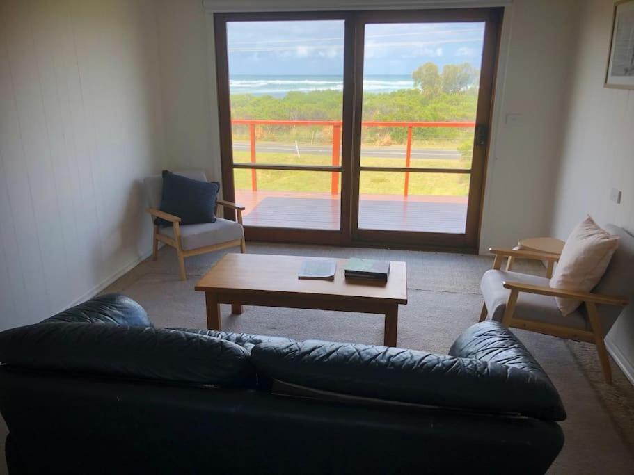 Peterborough Beach House Εξωτερικό φωτογραφία